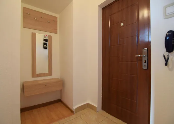 Piata Romana Down Town Apartamento *