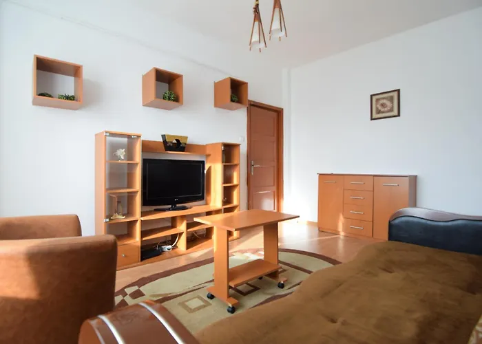 Piata Romana Down Town * بوخارست